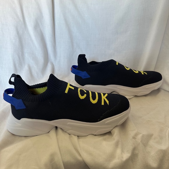 NEW - French Connection - 'FCUK' Camden Slip on Sneakers - Size 10 - Picture 4 of 9